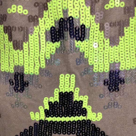 EXPRESS Mini Sequin Skirt - Picture 5 of 7